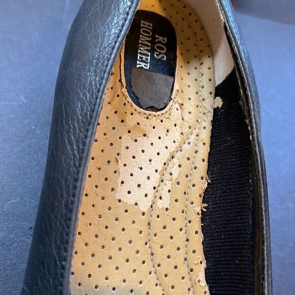 Women’s Ross Hommerson Leather Pumps - Picture 6 of 8